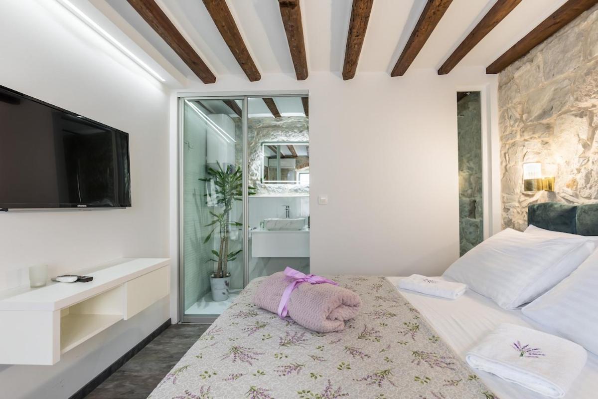 Bonbon Old Town Private En-Suite Room Split Exterior foto